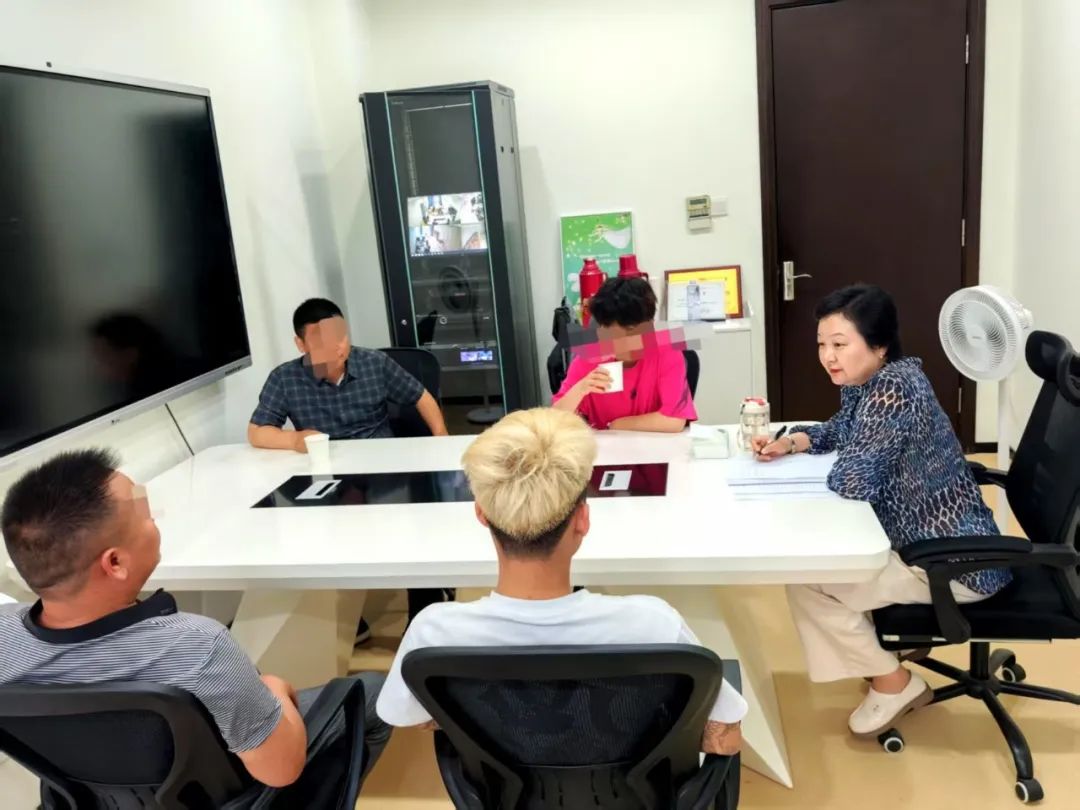家庭教育指导，照亮“迷途少年”回归路